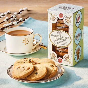 Spiced Easter Biscuits Box